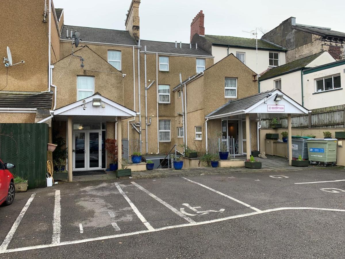 The Sleep Station Newport Newport (Gwent) Exterior foto